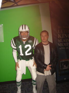 Memorial Day Weekend 2003 Manhatten Wax Museum 001